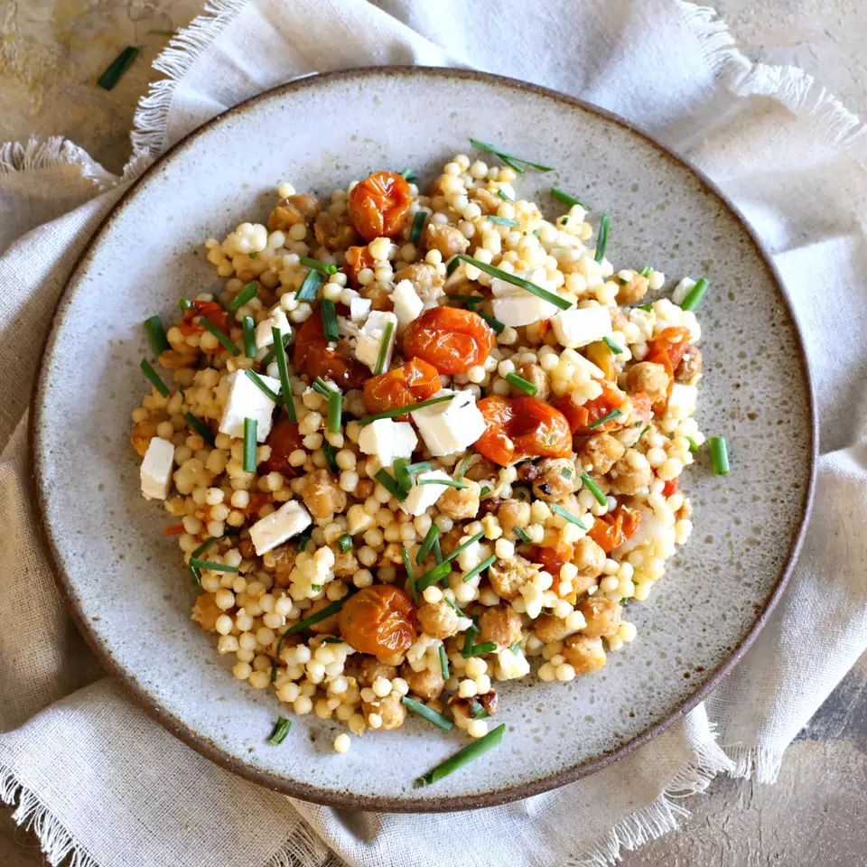 Falafel-Spiced Middle Eastern Couscous (Israeli Couscous)